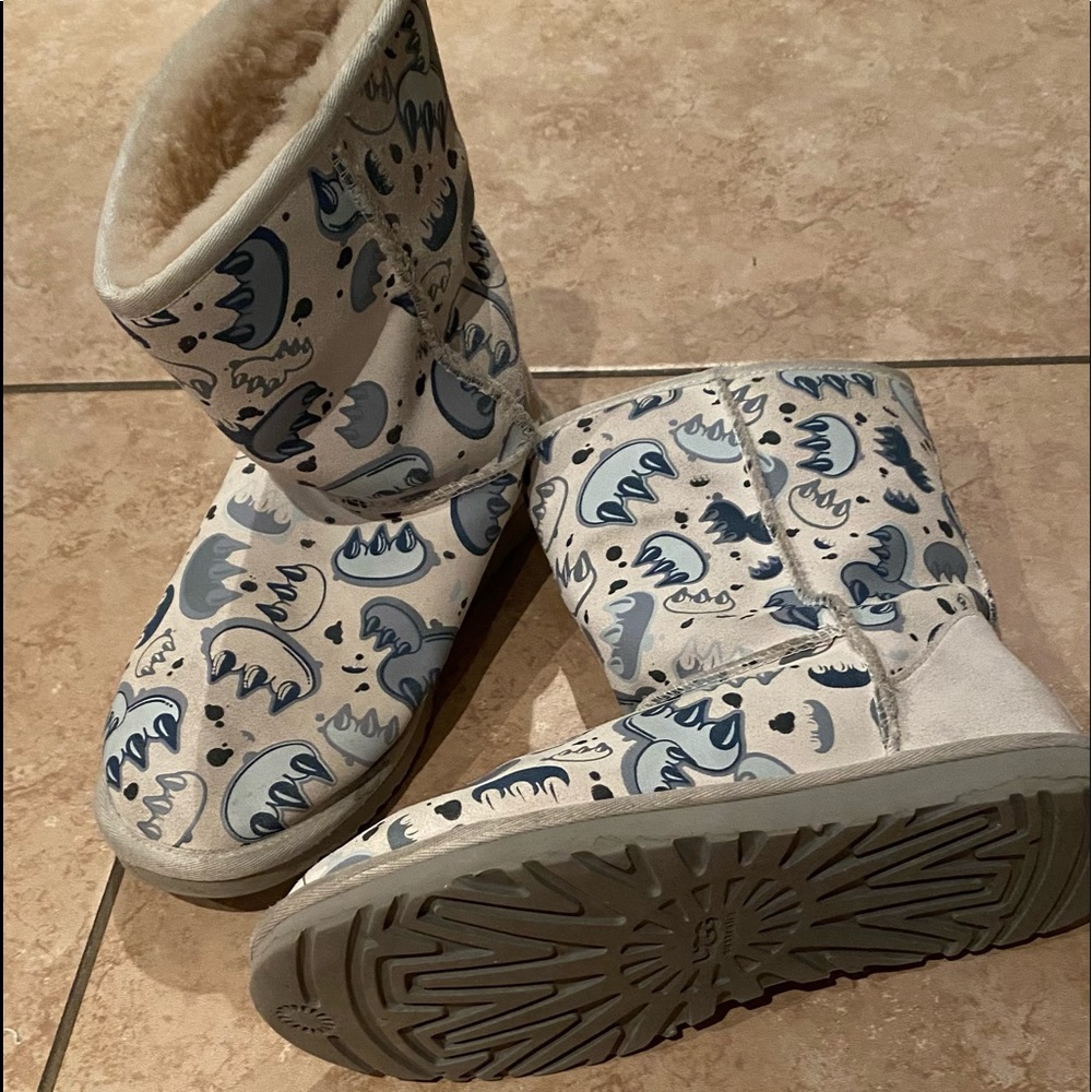 UGG boots bear paws